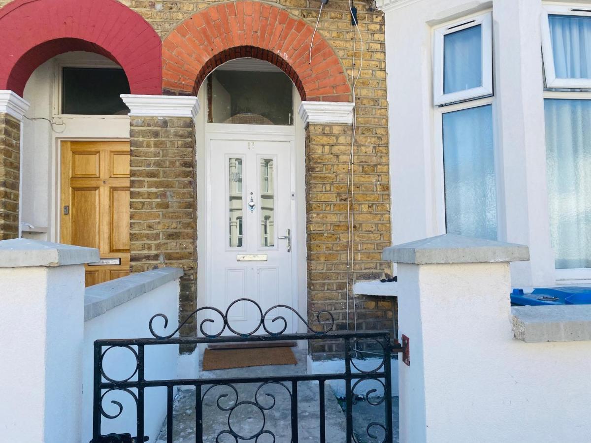 1 Studio Room Near Central London Exterior photo